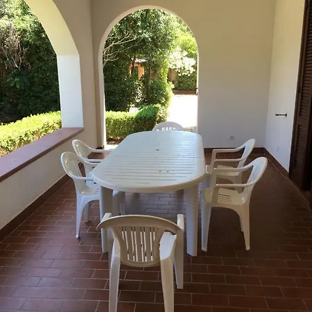 Sapphire 43, Plemmirio's Oasis بليميرو