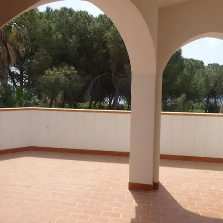 Sapphire 43, Plemmirio's Oasis بليميرو