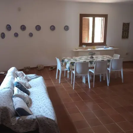 Sapphire 43, Plemmirio's Oasis بليميرو